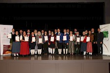 Gruppenfoto Abschluss beider Lehrgänge